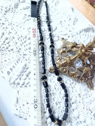 Collar Vintage Matiné Vidrio Negro y Dorado