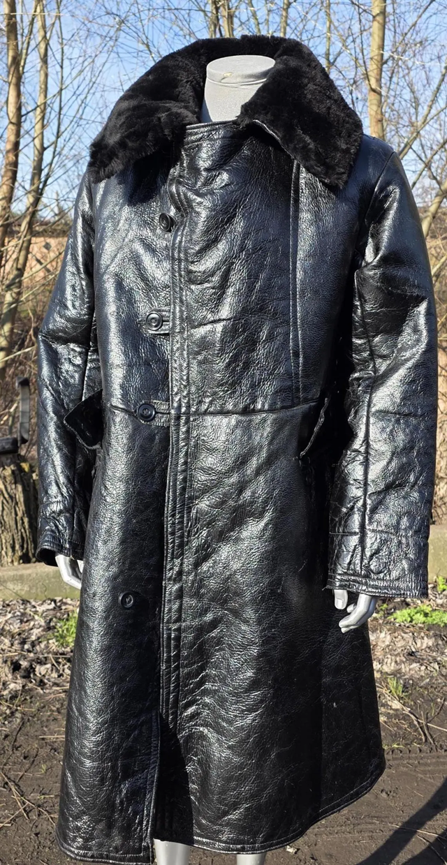 Abrigo militar URSS vintage