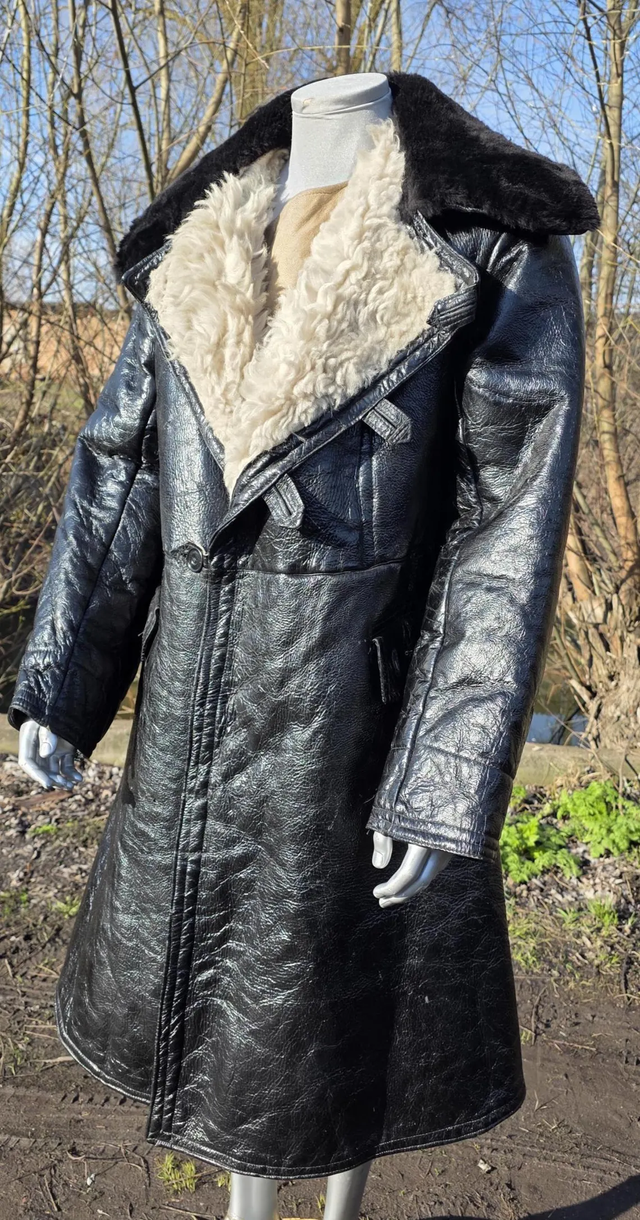 Abrigo militar URSS vintage