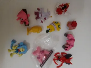 Lote 10 Figuras Pokémon ~4cm