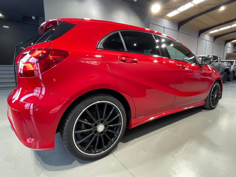 Mercedes-Benz Clase A A 200 (2015) 2017, foto 2