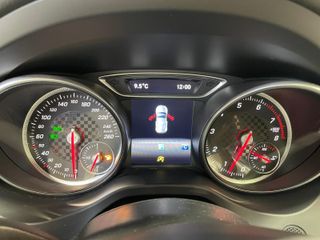 MERCEDES-BENZ Clase A 200 AMG