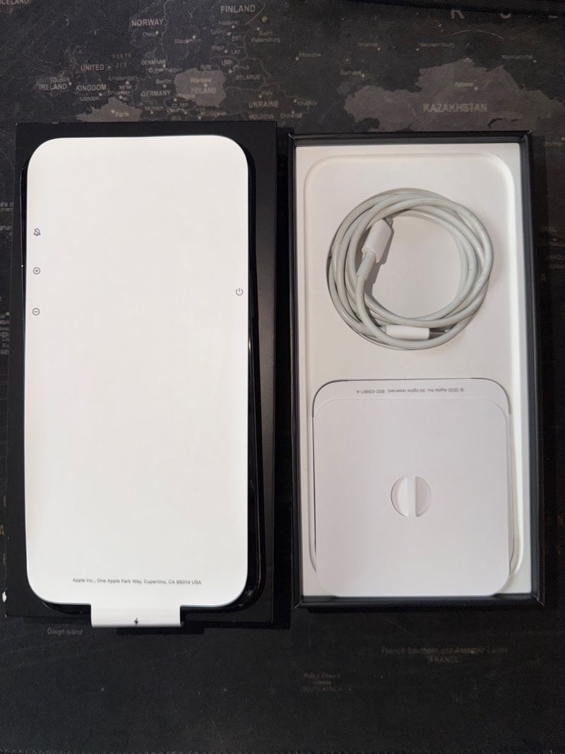 iPhone 12 Pro Max 256GB Azul afbeelding 2