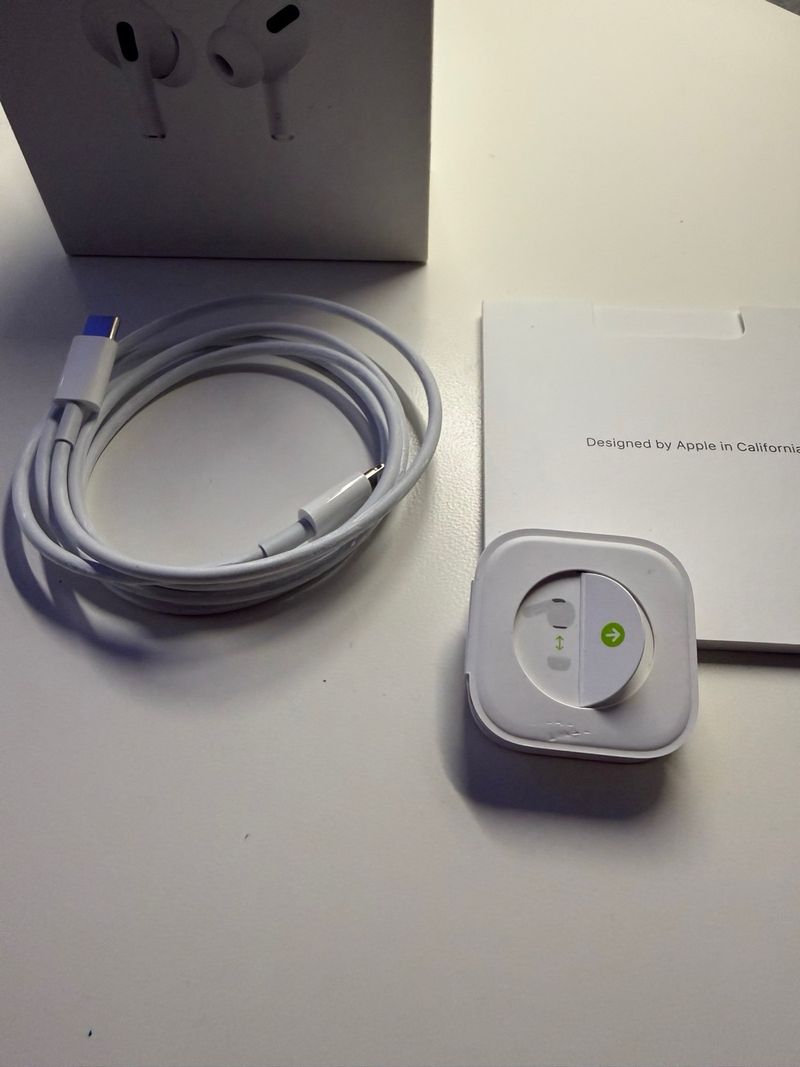Caja AirPods Pro 1ª Gen afbeelding 2
