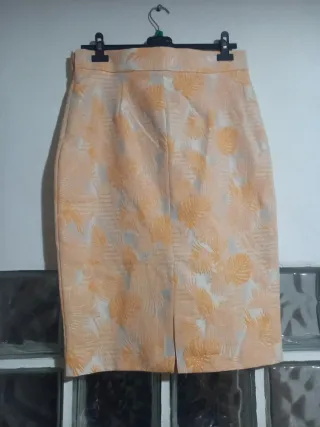 Falda JE MIEN Talla L Naranja y Blanca
