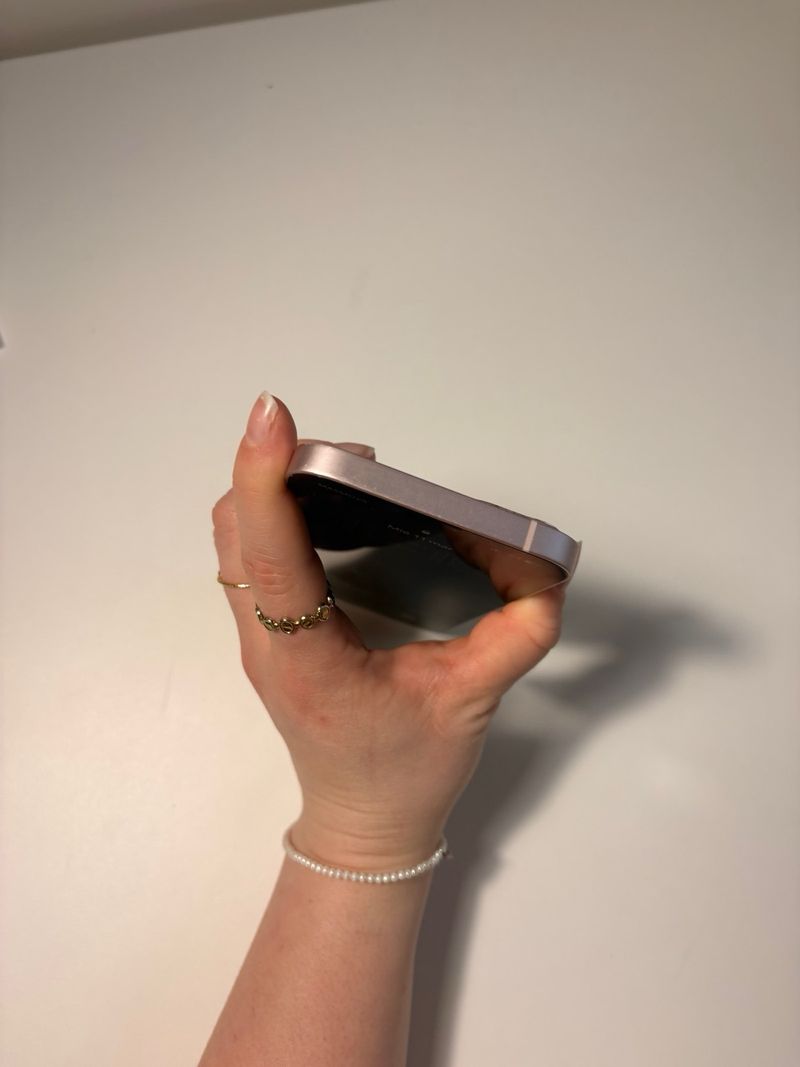 iPhone 13 Rosa 256GB afbeelding 3