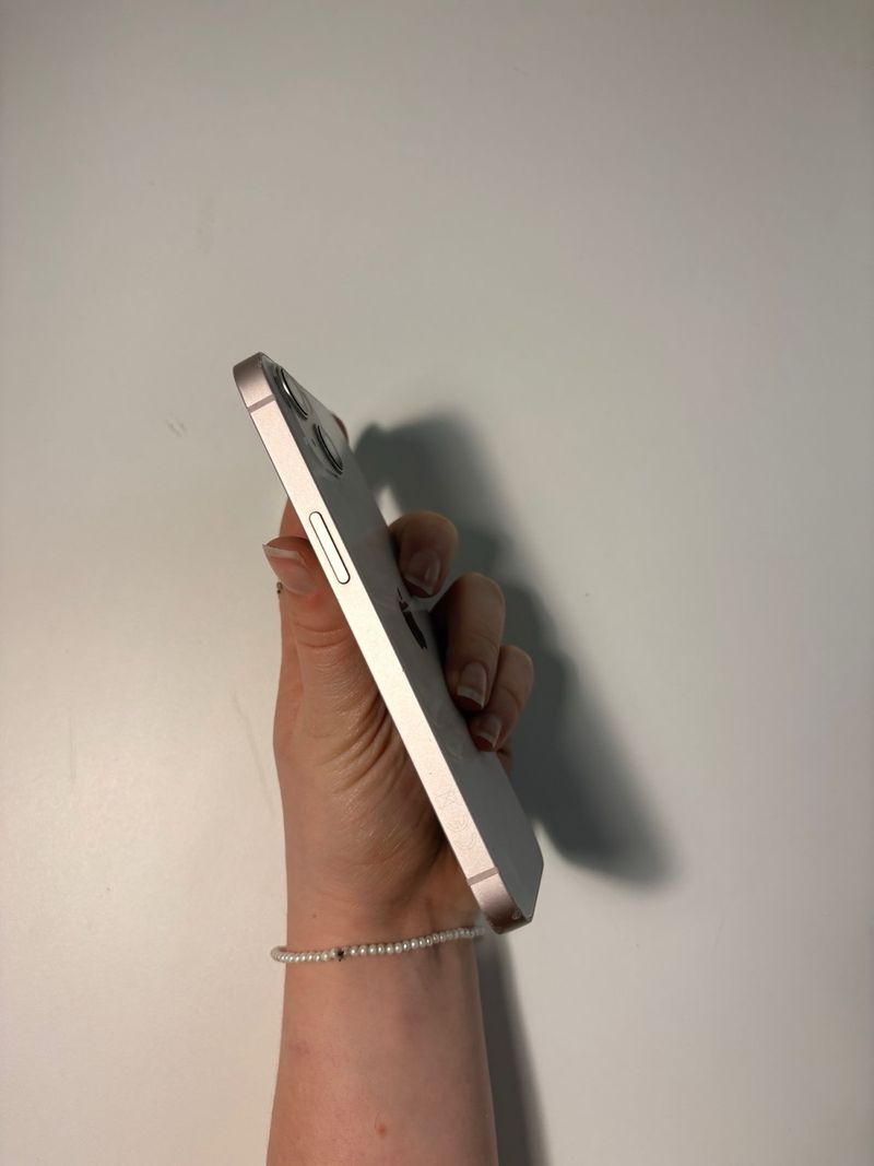 iPhone 13 Rosa 256GB afbeelding 2