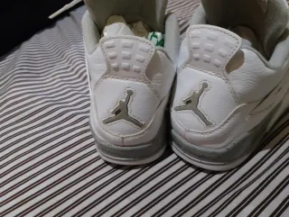 Zapatillas Jordan Talla 44 Blancas y Grises