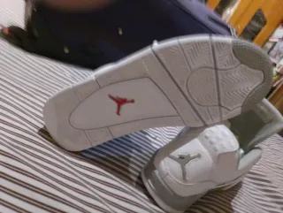 Zapatillas Jordan Talla 44 Blancas y Grises