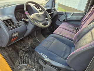 Mercedes Vito 108d para restaurar