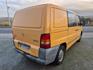 Mercedes Vito 108d para restaurar