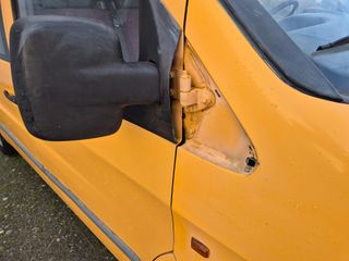 Mercedes Vito 108d para restaurar