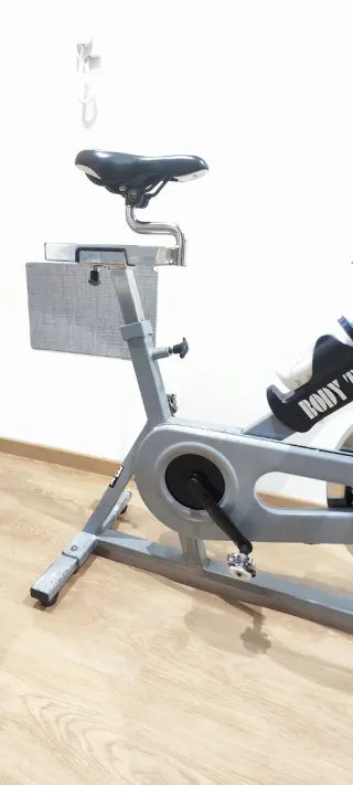 Bicicleta Spinning Body Tone