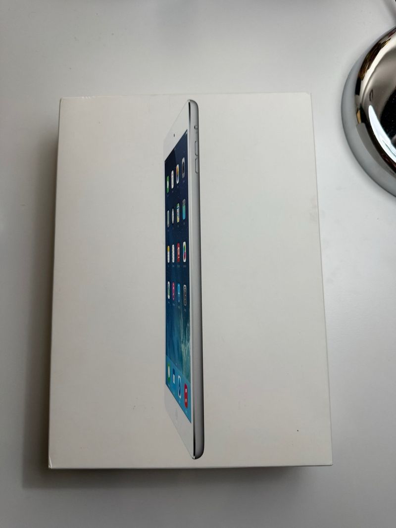 iPad Air Wi-Fi + Cell 16GB Plata