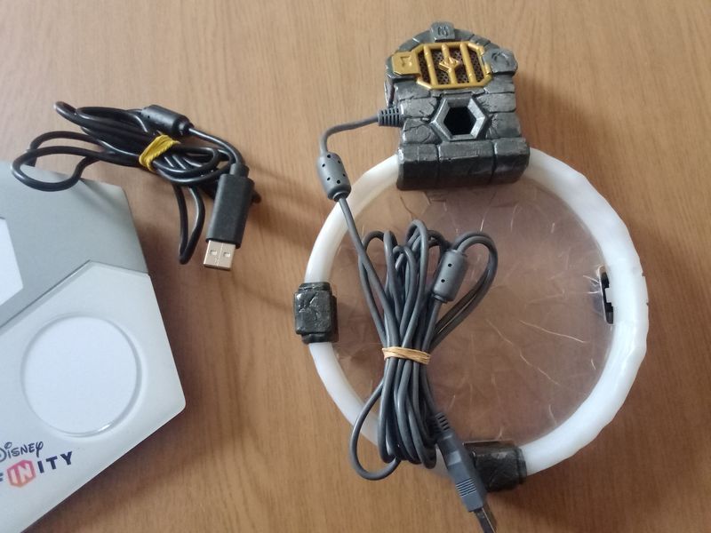 2 Portales Disney Infinity + 1 Skylanders Wii afbeelding 4
