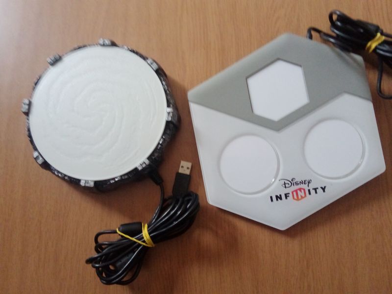 2 Portales Disney Infinity + 1 Skylanders Wii afbeelding 3