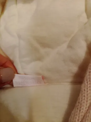 Saco bebé rosa con capucha