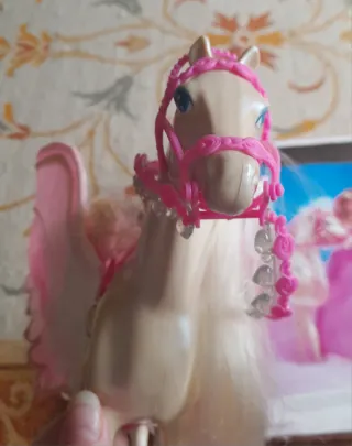 Solidario: Caballito arcoiris y brillitos antiguo