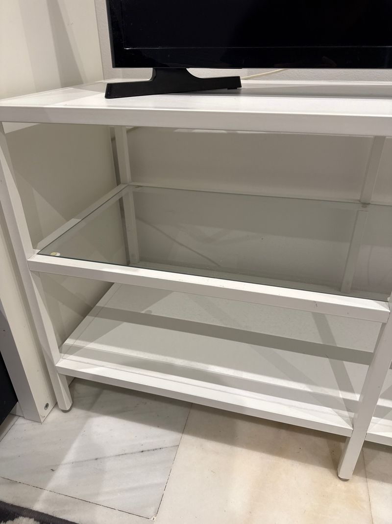 Mesa TV Blanca con Estantes de Cristal afbeelding 2