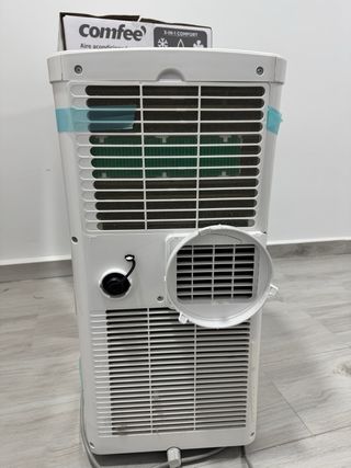 Aire Acondicionado Portátil Comfee 8000 BTU