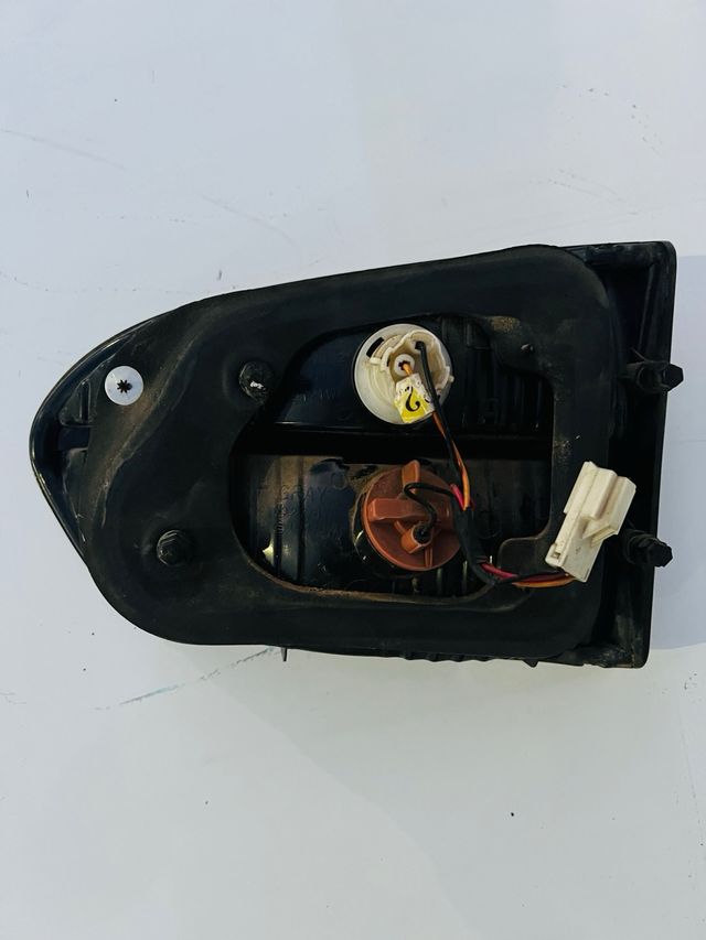 Piloto Interior Izquierdo Hyundai H1 2001