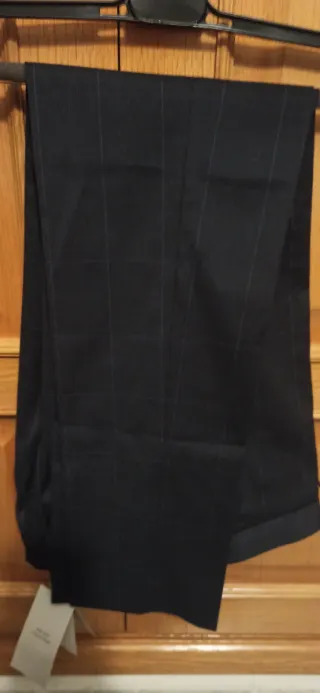 Traje de hombre Mango azul pantalón y americana