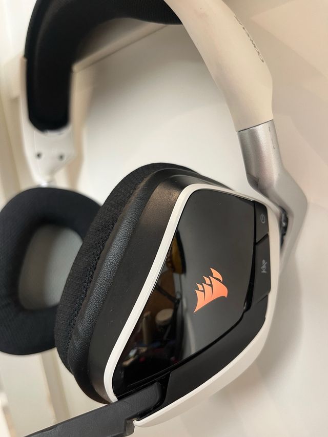 Cascos Corsair Void RGB Elite Wireless Blanco