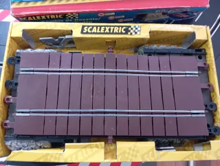 Scalextric Cambio de Rasante Puente Badén