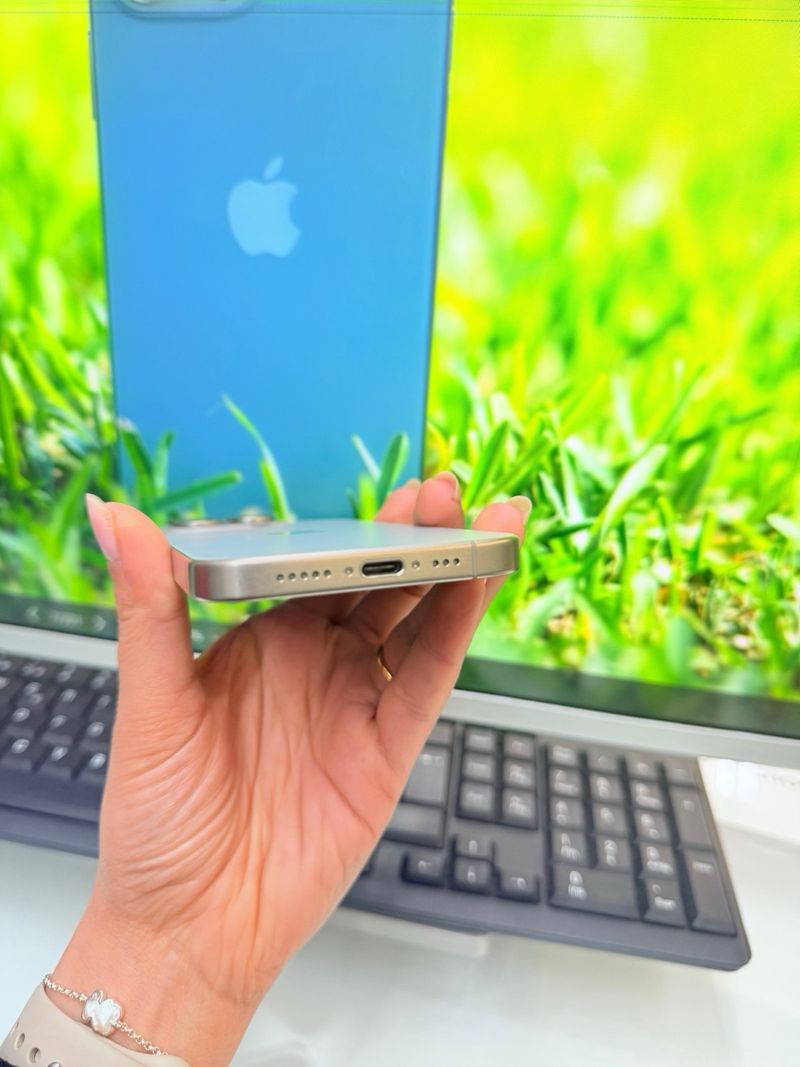 iPhone 15 Pro 256GB Natural afbeelding 5