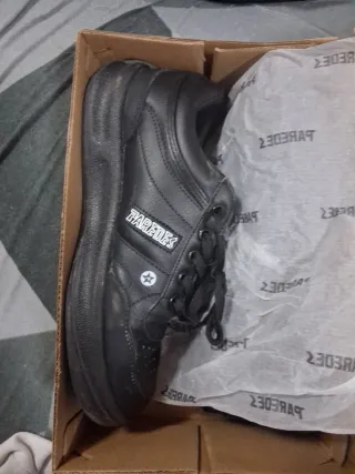 Zapatillas Paredes Negras