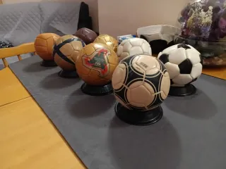 Colección completa Balones conmemorativos Marca
