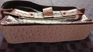 Borsetta Guess nera e marrone