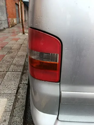 Pilotos Traseros Volkswagen Transporter T5
