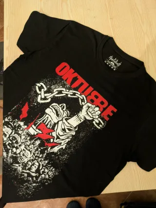 Camisetas Patricio Rey y Redonditos de ricota