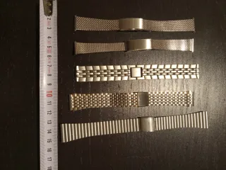 5 Pulseras de reloj plateadas