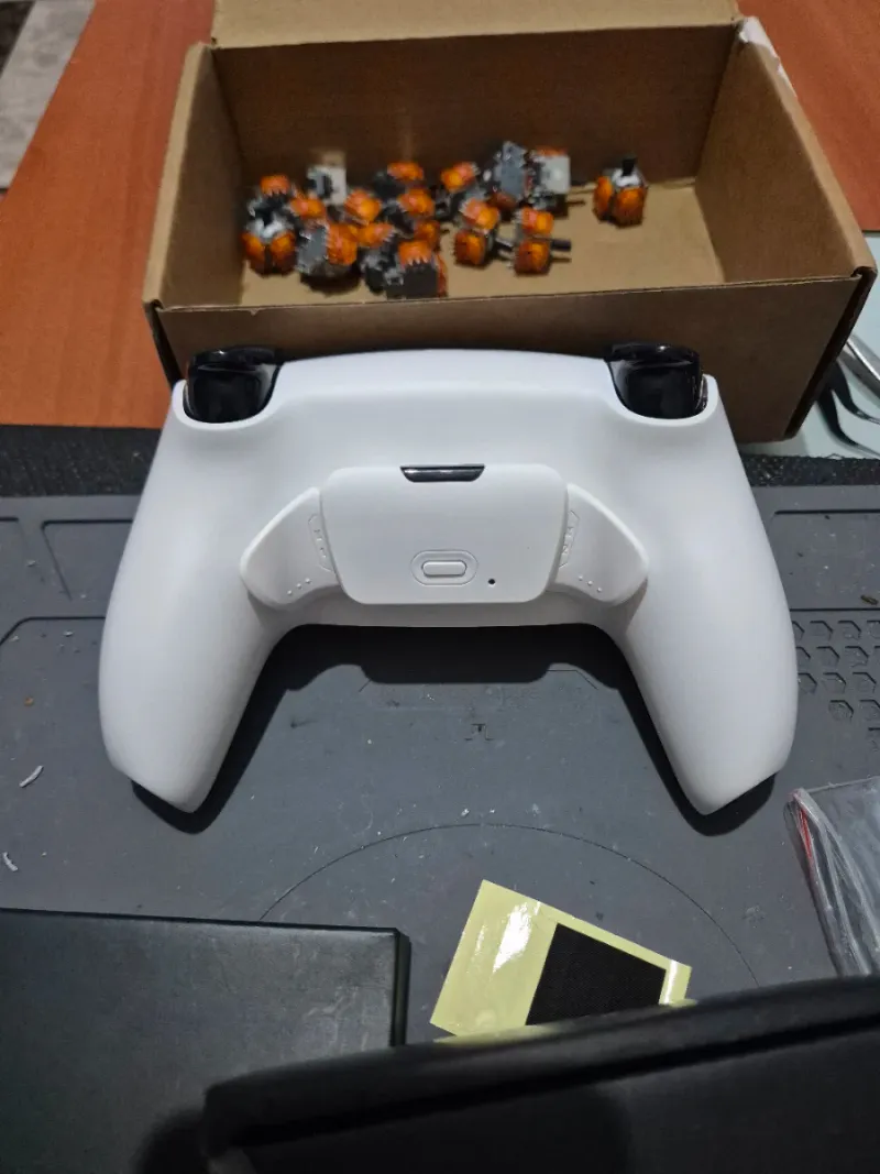 Mando PS5 TMR Palanca y Gatillos afbeelding 3