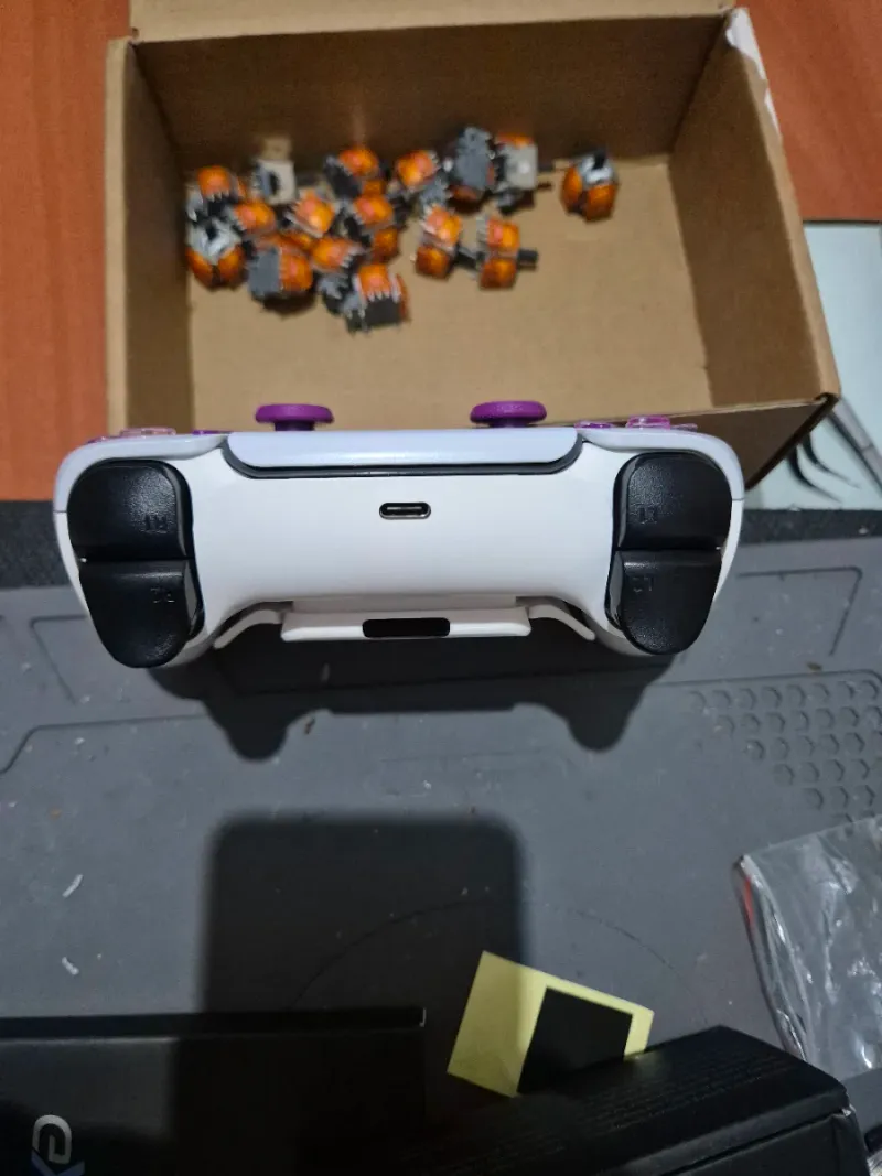 Mando PS5 TMR Palanca y Gatillos afbeelding 4