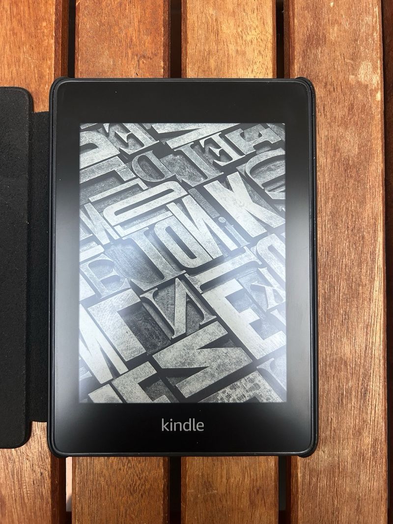 Kindle Paperwhite 10ª Generación con Funda afbeelding 2