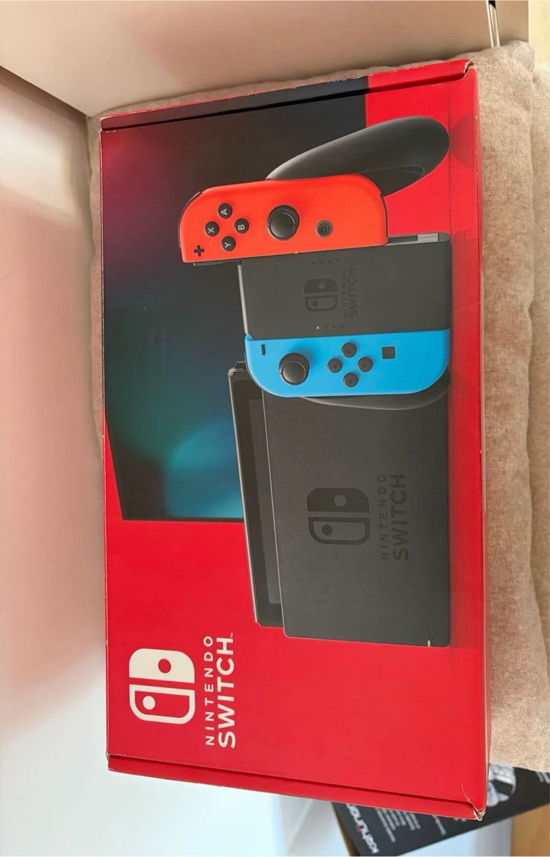Nintendo Switch v2 + Ring Fit + mando adicional afbeelding 3
