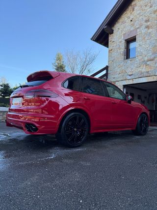 Porsche Cayenne 2016