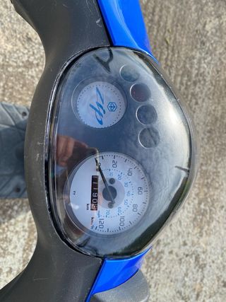 Piaggio Zip 100