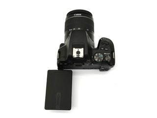 E1806441-0 Camara Digital Reflex Canon Eos 250d