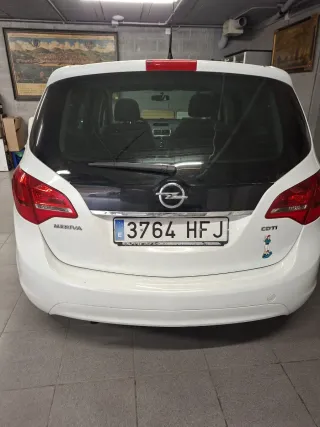 Opel Meriva 2011