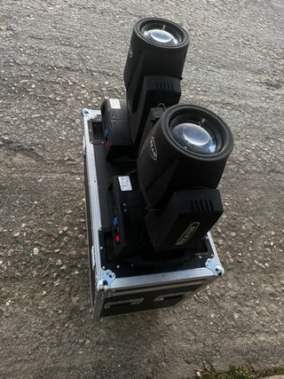 Cabeza móvil Beam 7R 230W