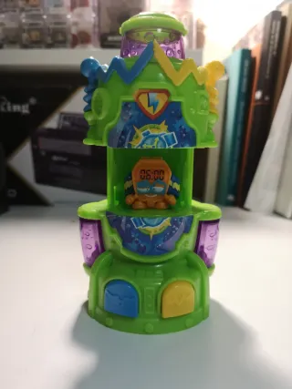 Kazoom Machine y Lanzadores Super Zings