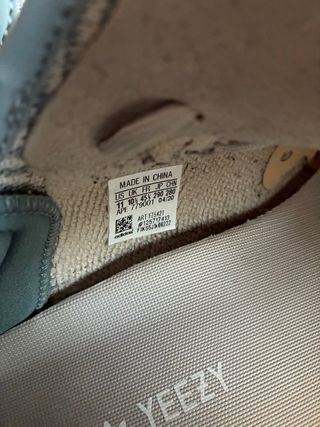 Adidas Yeezy Boost 350 V2 Israfil