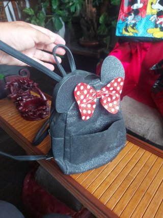 Bolsos LOLLIPOP paris y de DISNEY  mano .moneder