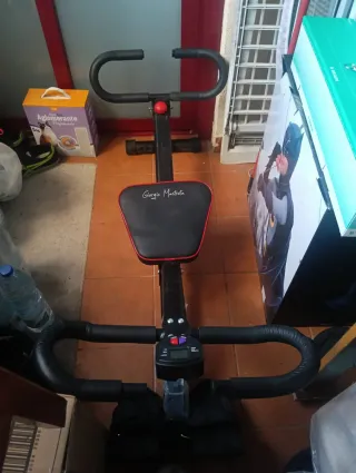 Máquina de remo Giorgio Mastrota