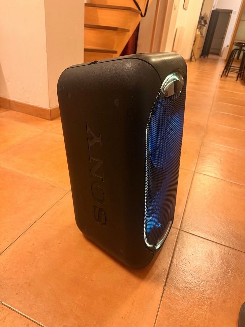 Altavoz Sony GTK-XB60 Negro/Morado afbeelding 2