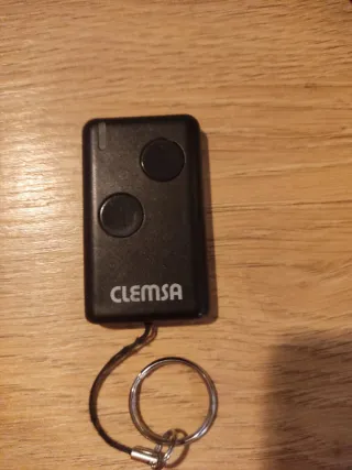 Mando Puerta Garaje CLEMSA Negro